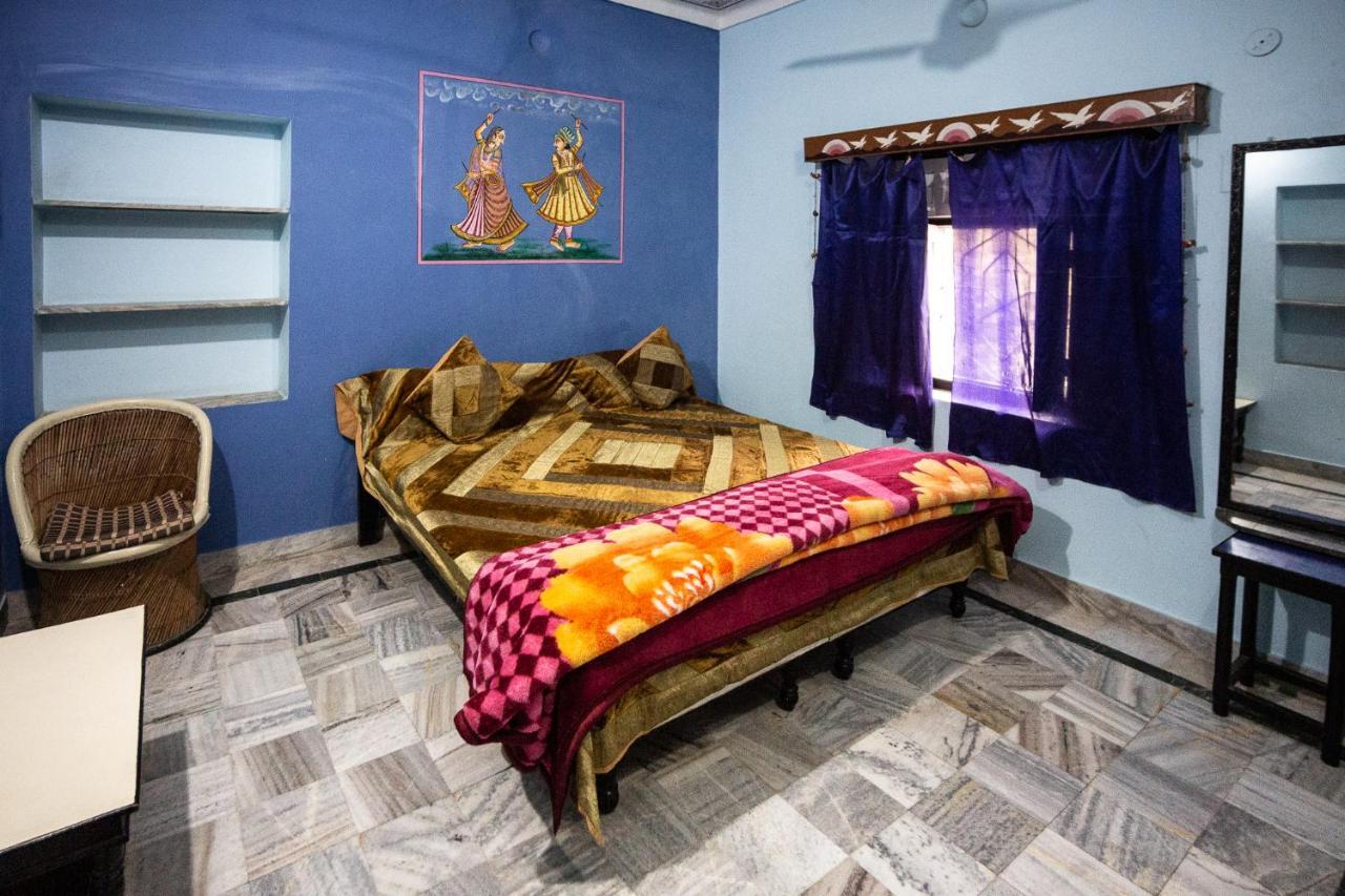 Hotel Everest Пушкар Екстериор снимка